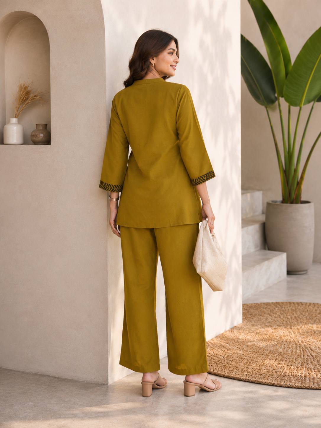 DESIGNER CO-RD SET