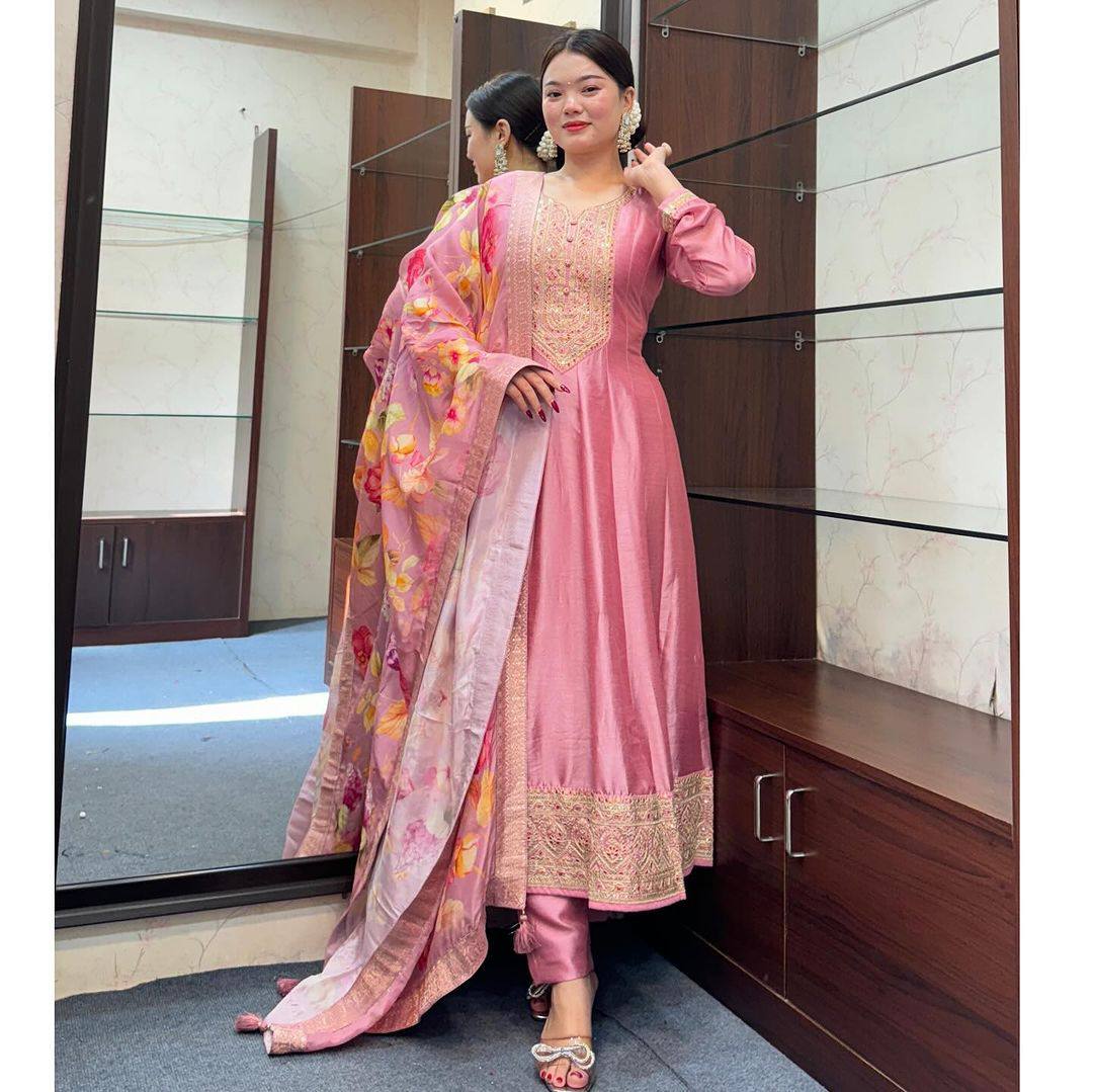 Elegant And Traditional Suit Set