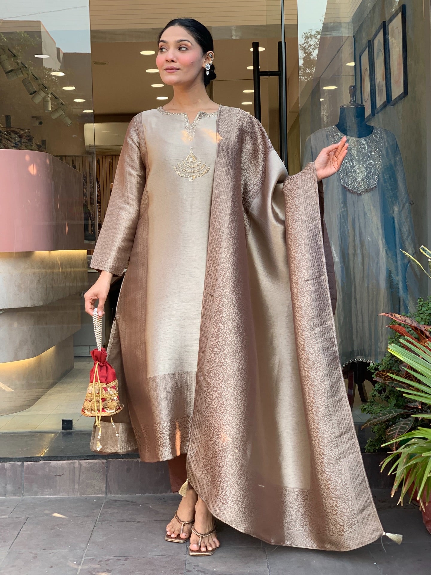 Elegant Kanjivaram Tissue Blend Straight Kurta Set with Woven Jacquard Dupatta