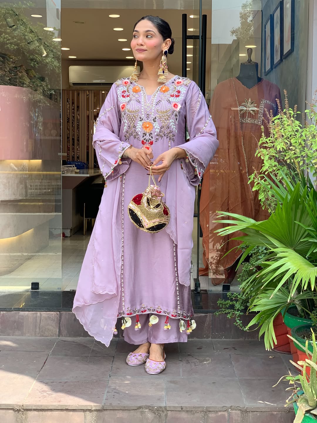 Elegant Lavender Cotton Embroidered Kurta Set with Dupatta