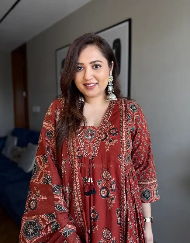 Midnight Elegance Floral Printed Cotton Kurta Set with Dupatta for Women