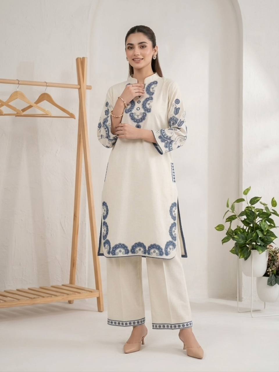 Elegant Ivory Cora Cotton Embroidered Kurta Pant Set with Mirror Work