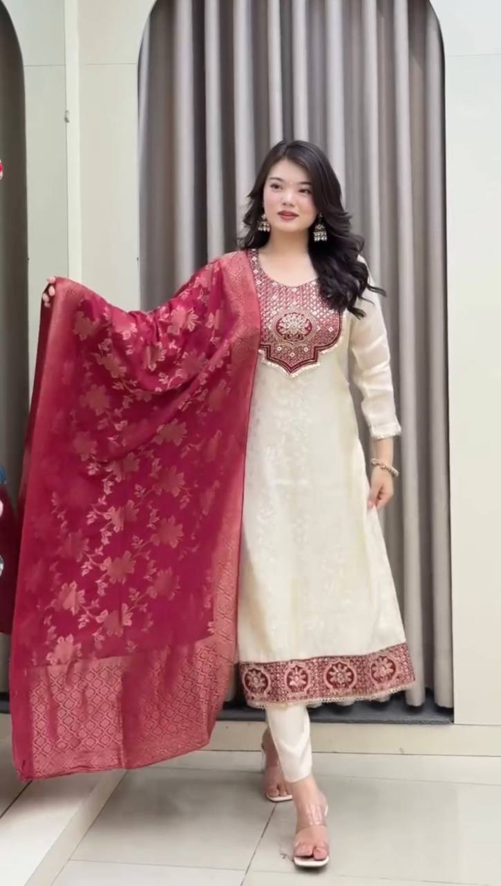 Elegant Ivory Embroidered Kurta Set with Designer Dupatta