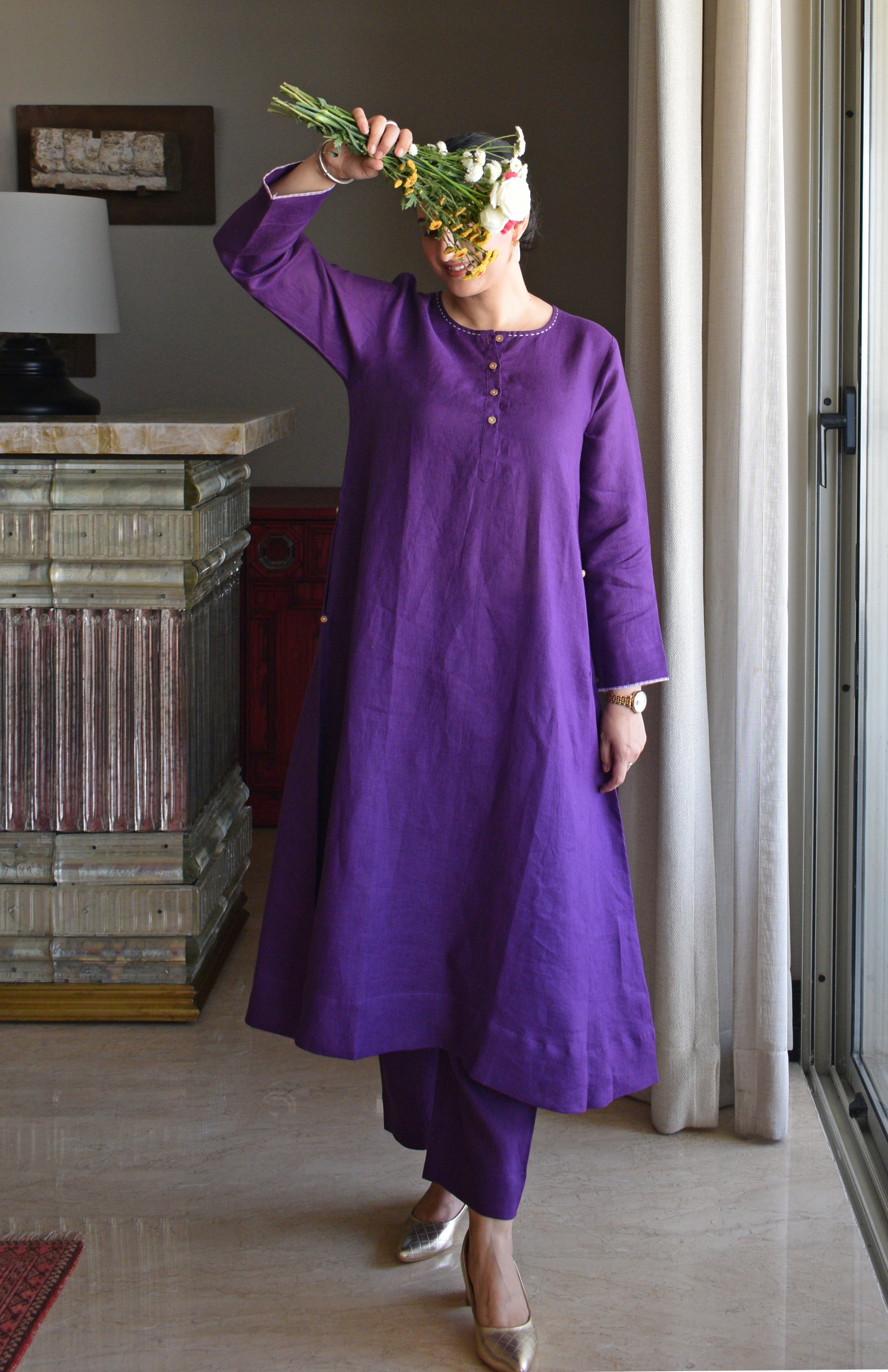 women Embroidered Kurta Set